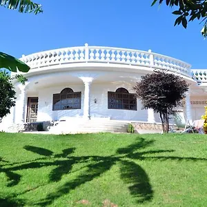 plot-4-kavuma-close.about-kampalahotels.com/